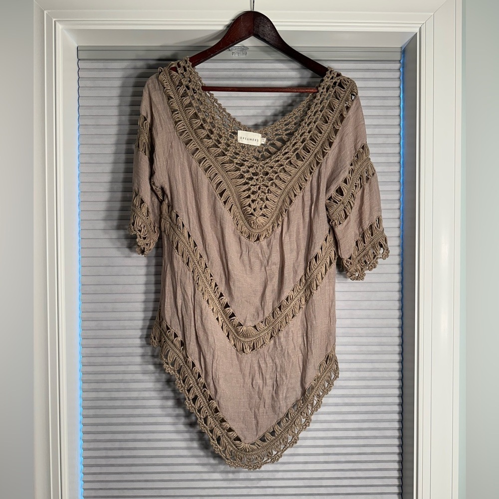 Dreamers tan crochet trim tunic